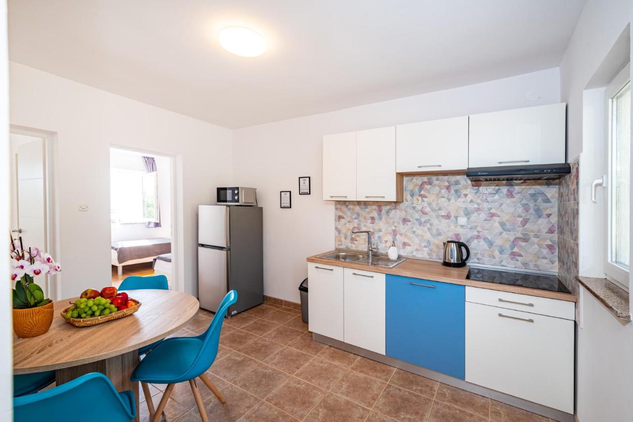 La More Apartments Borovici Экстерьер фото