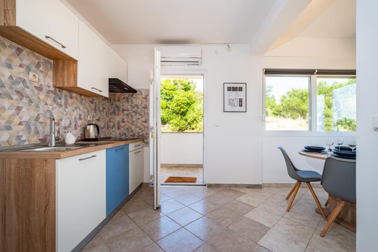 La More Apartments Borovici Экстерьер фото